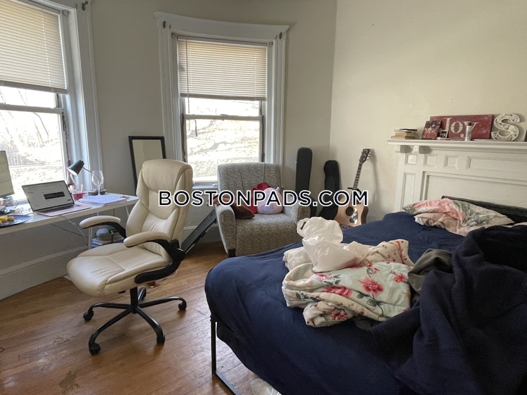 Glenville Ave., Boston