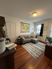 somerville-renovated-1-bed-1-bath-available-now-on-walnut-st-in-somerville-east-somerville-3000-4545723