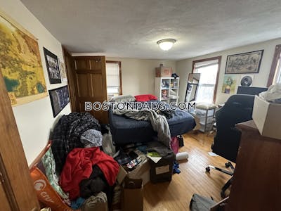 Somerville 3 Bed 2 Bath SOMERVILLE  Spring Hill - $4,025 No Fee