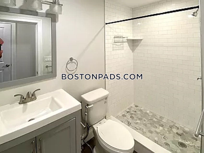 BOSTON - EAST BOSTON - JEFFRIES POINT - 3 Beds, 1 Bath - Image 16