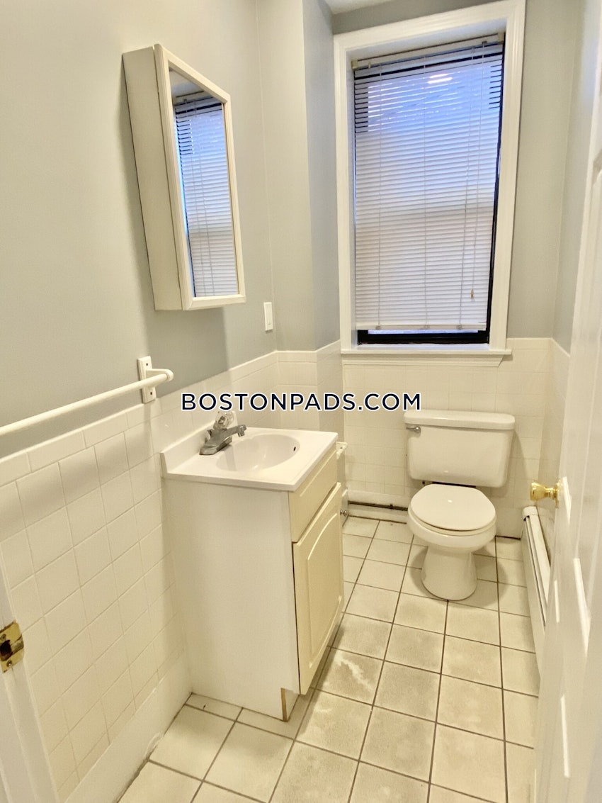 BOSTON - ALLSTON - 4 Beds, 1.5 Baths - Image 7