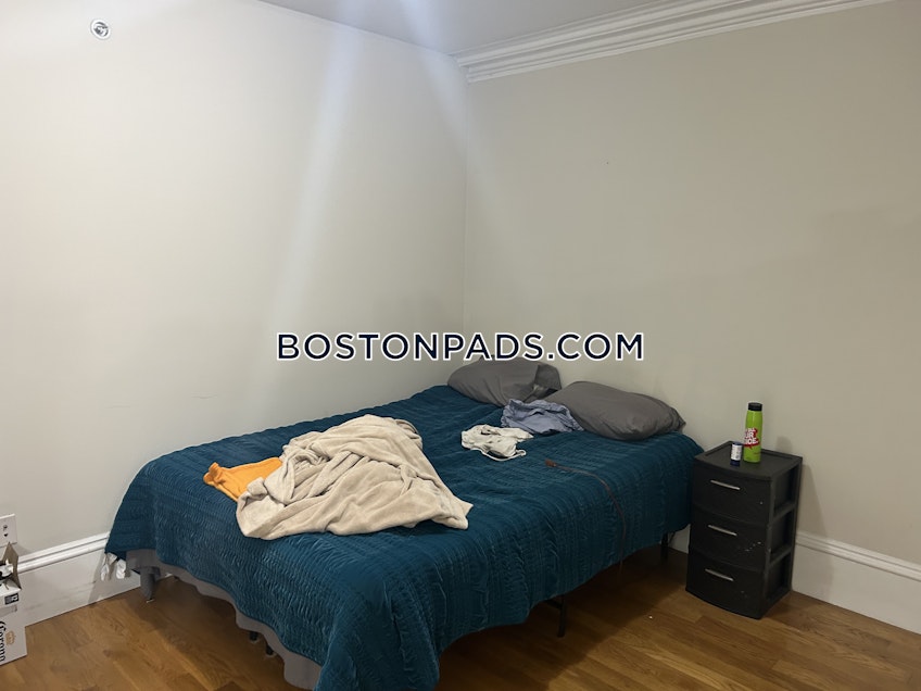 Boston - $2,950+ /month