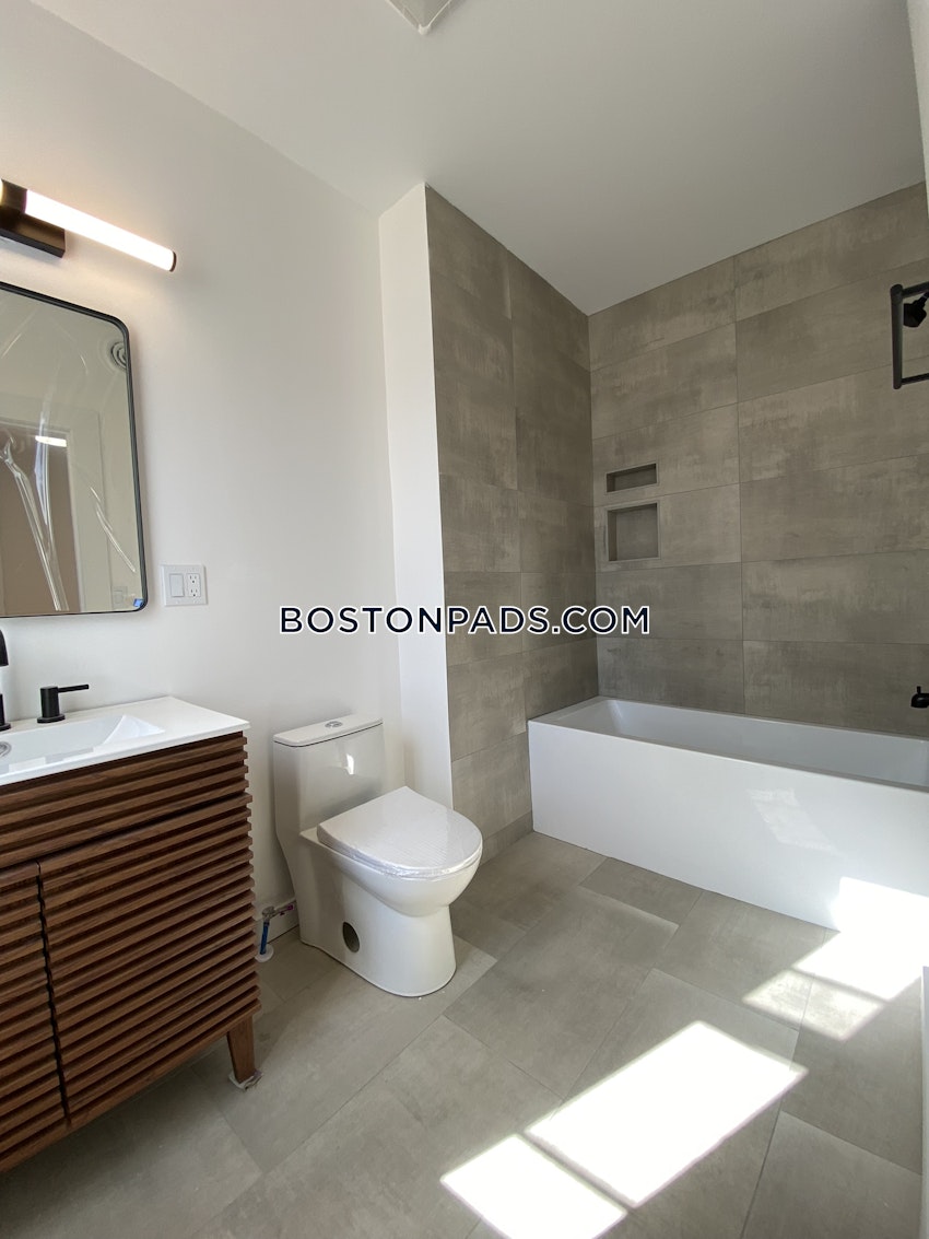 BOSTON - FORT HILL - 3 Beds, 3 Baths - Image 40