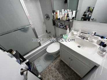 Boston - 0 Beds, 1 Baths