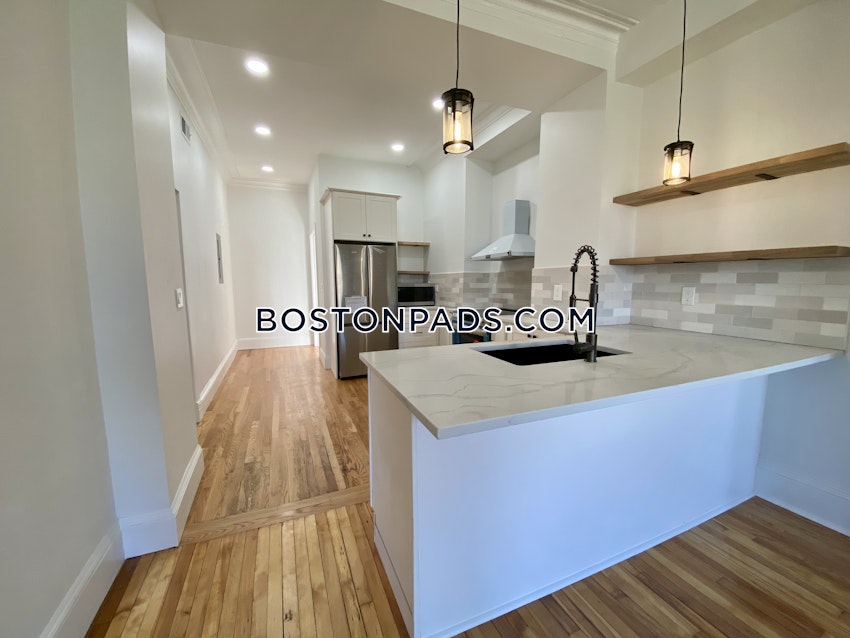 BOSTON - FORT HILL - 3 Beds, 3 Baths - Image 27