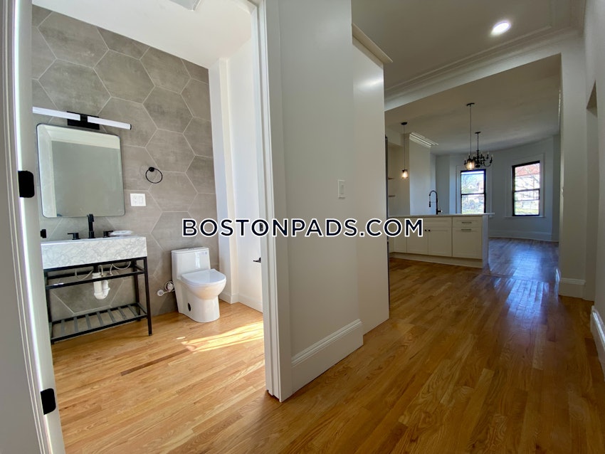 BOSTON - FORT HILL - 3 Beds, 3 Baths - Image 26