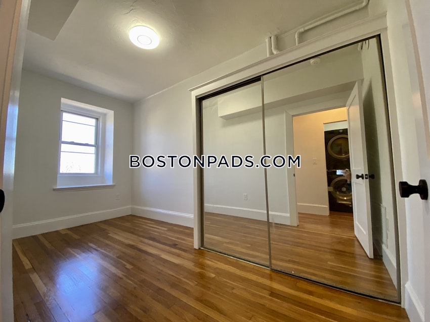 BOSTON - FORT HILL - 3 Beds, 3 Baths - Image 17
