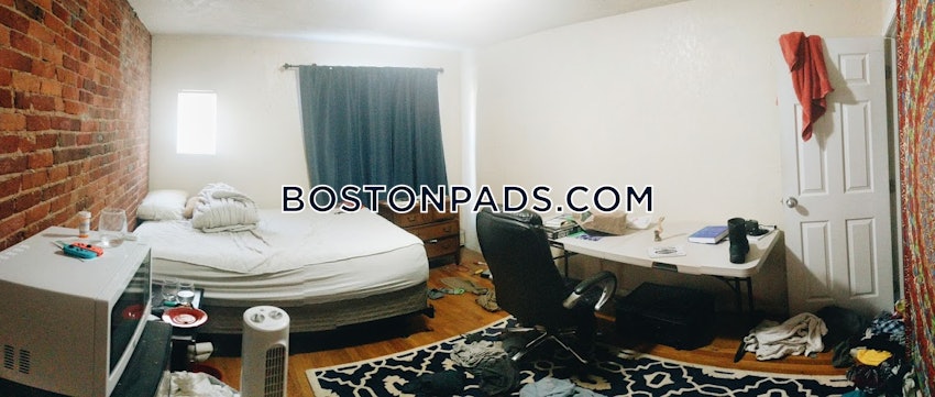 BOSTON - NORTHEASTERN/SYMPHONY - 4 Beds, 2.5 Baths - Image 4