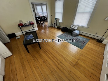 Somerville - 3 Beds, 2 Baths