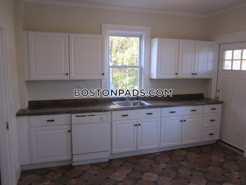 BOSTON - WEST ROXBURY - 2 Beds, 1 Bath - Image 1