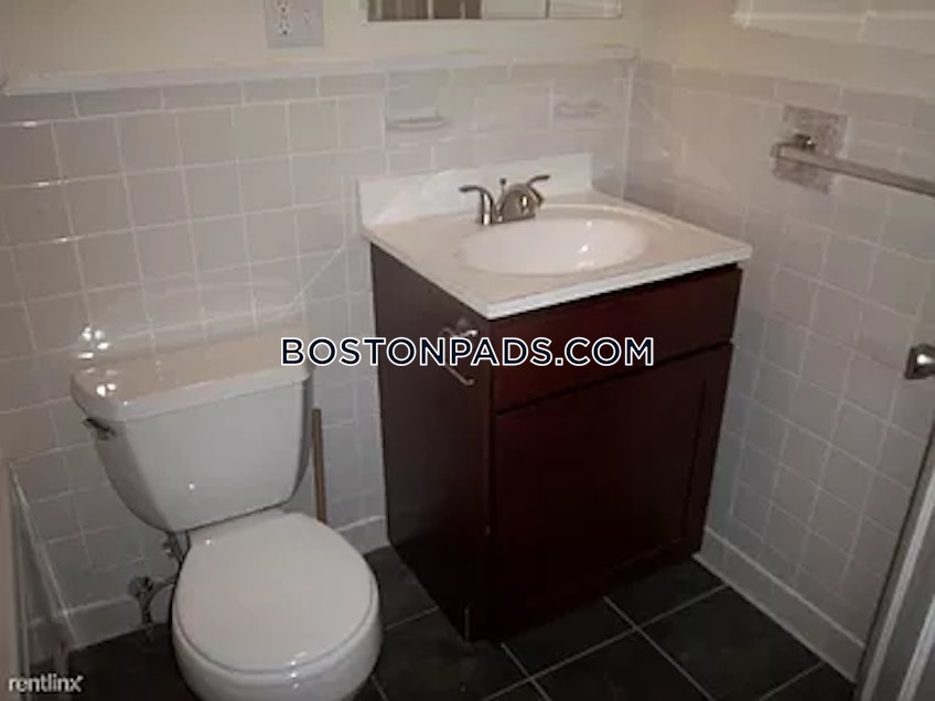 Boston - $2,200+ /month