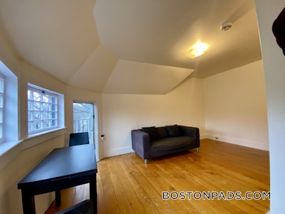 Cambridge 1 Bed 1 Bath  Central Square/cambridgeport - $2,750