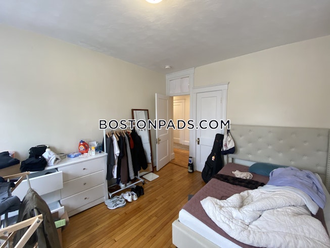 Brookline - $7,500+ /mo