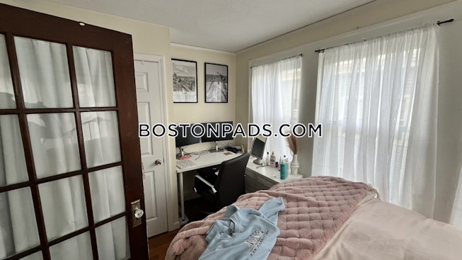 Boston - $3,600+ /mo