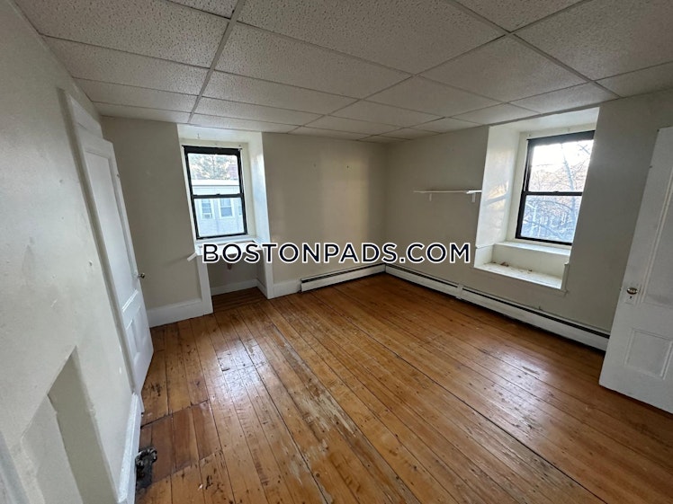 Harvard St., Cambridge