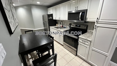 Brookline 1 Bed 1 Bath  Cleveland Circle - $2,500 No Fee