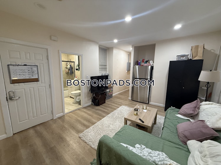 Harrison Ave., Boston