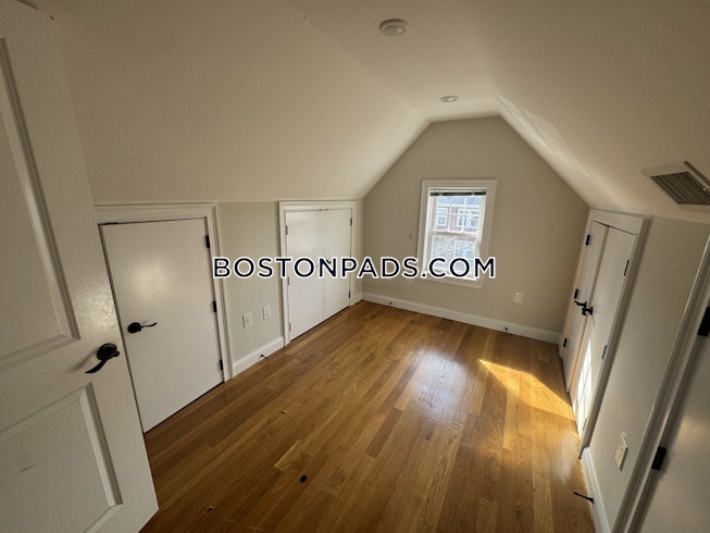 Boston - $4,100+ /mo