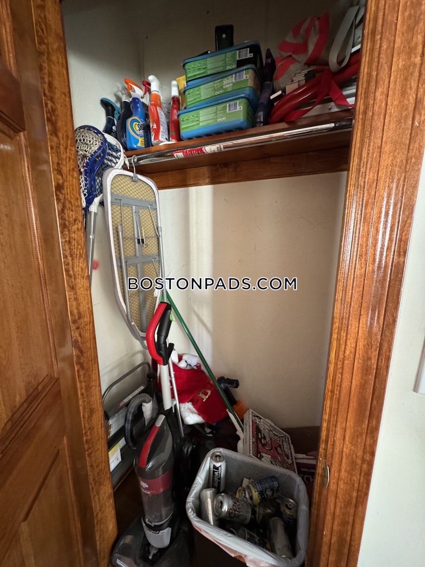 Boston - $5,400+ /month