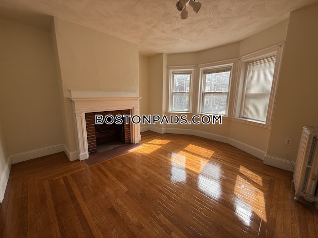 Somerville - $4,250+ /mo