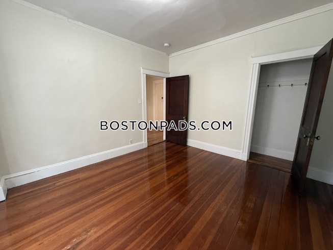 Somerville - $4,250+ /mo
