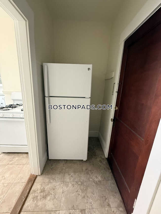 Somerville - $4,250+ /mo