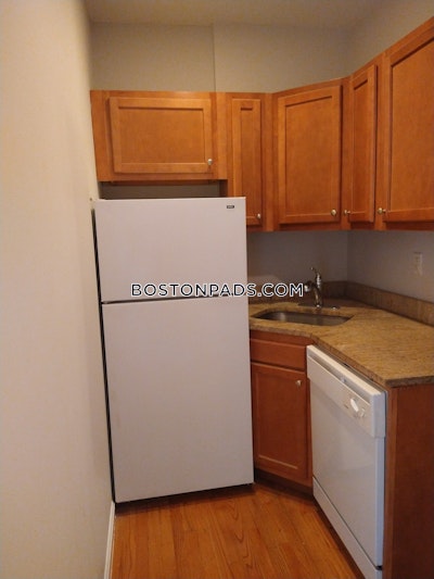 Allston 3 Beds 1 Bath Boston - $3,795 No Fee