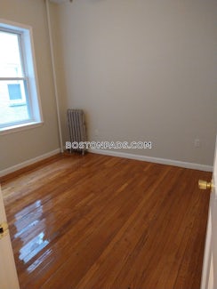 Greenmount St./>, Boston