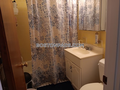 Cambridge 3 Bed 2 Bath CAMBRIDGE  Porter Square - $3,500 No Fee