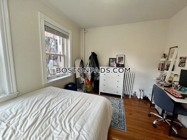 Boston - $3,100+ /mo