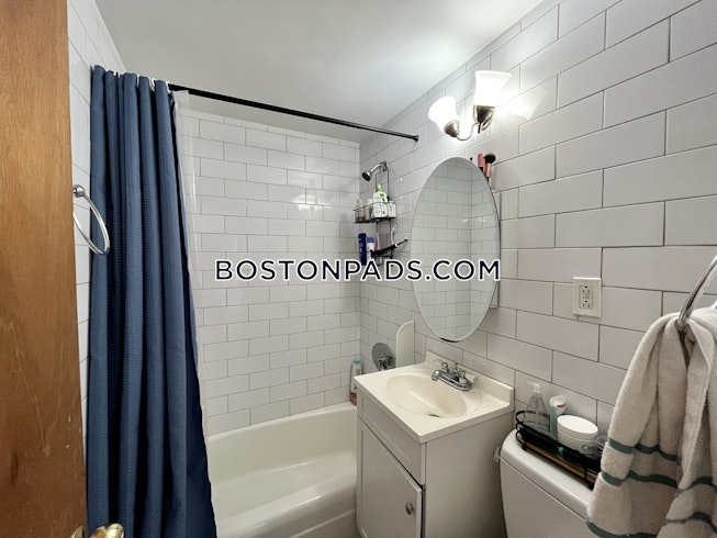 Boston - $3,100+ /mo