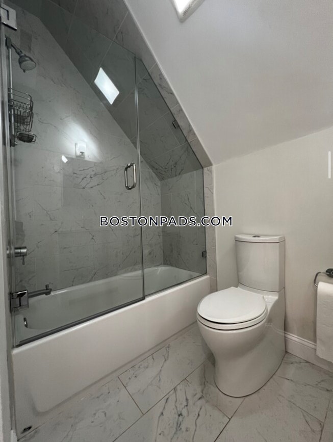 Boston - $4,100+ /mo