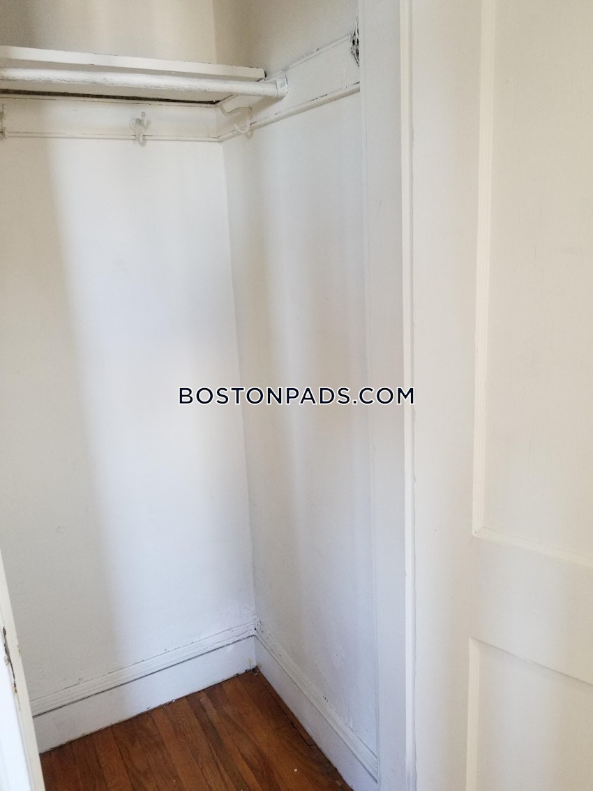 BOSTON - ALLSTON - 1 Bed, 1 Bath - Image 7