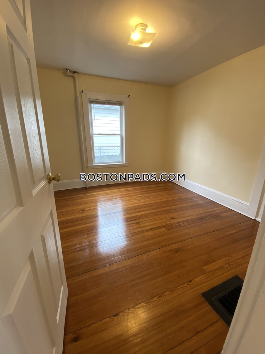 QUINCY - QUINCY POINT - 2 Beds, 1 Bath - Image 24