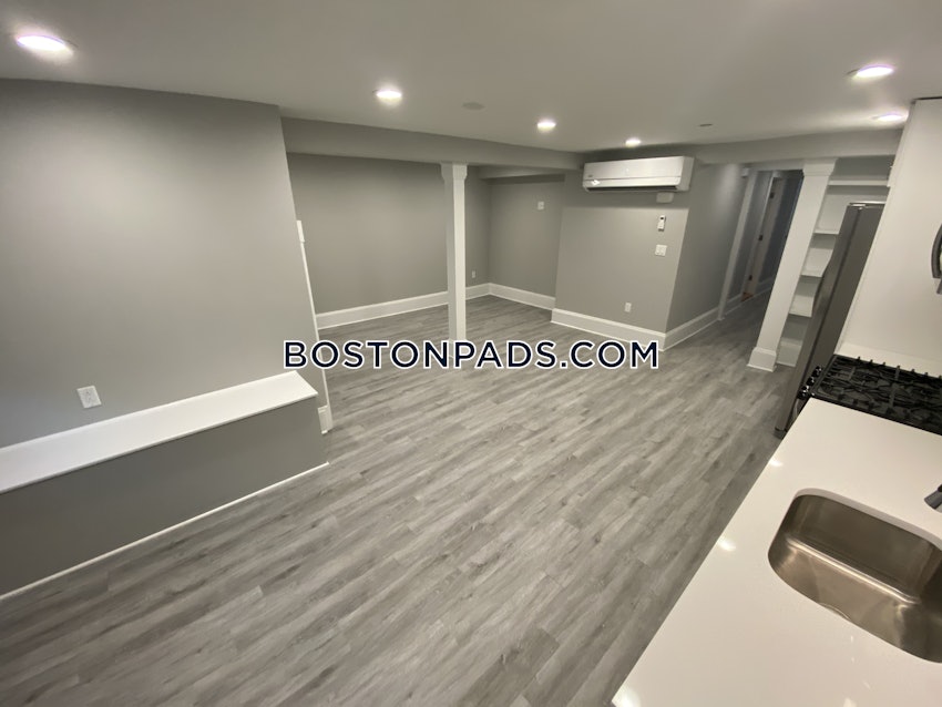 BOSTON - ALLSTON/BRIGHTON BORDER - 4 Beds, 2 Baths - Image 5