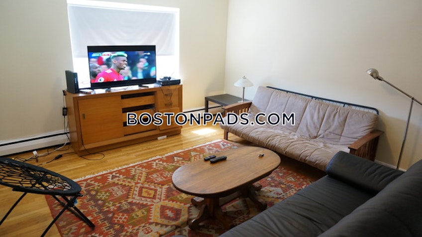 Boston - $3,250+ /month