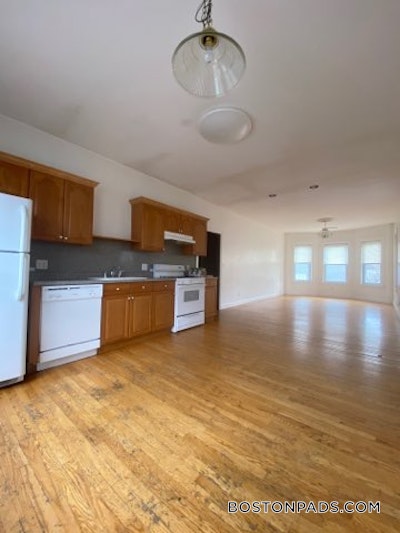 Brighton 4 Beds 2.5 Baths Boston - $3,950