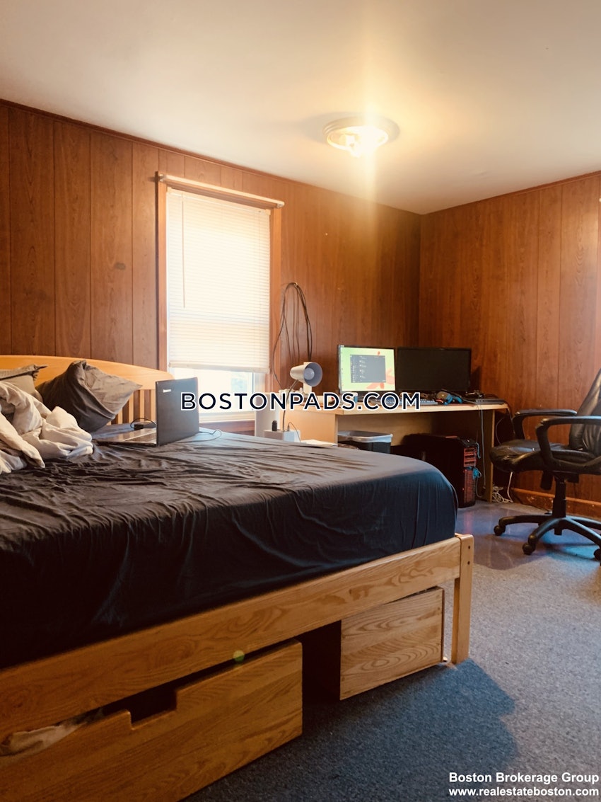 BOSTON - DORCHESTER/SOUTH BOSTON BORDER - 1 Bed, 1.5 Baths - Image 2