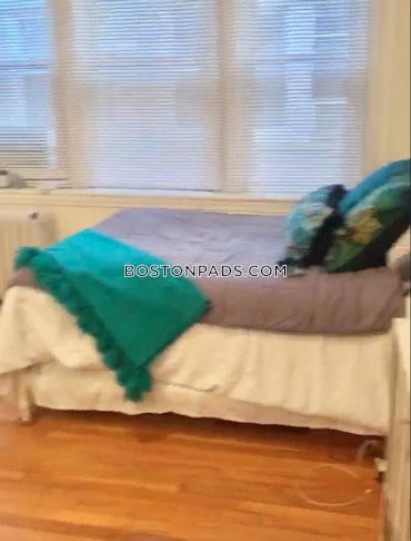 Boston - 0 Beds, 1 Baths