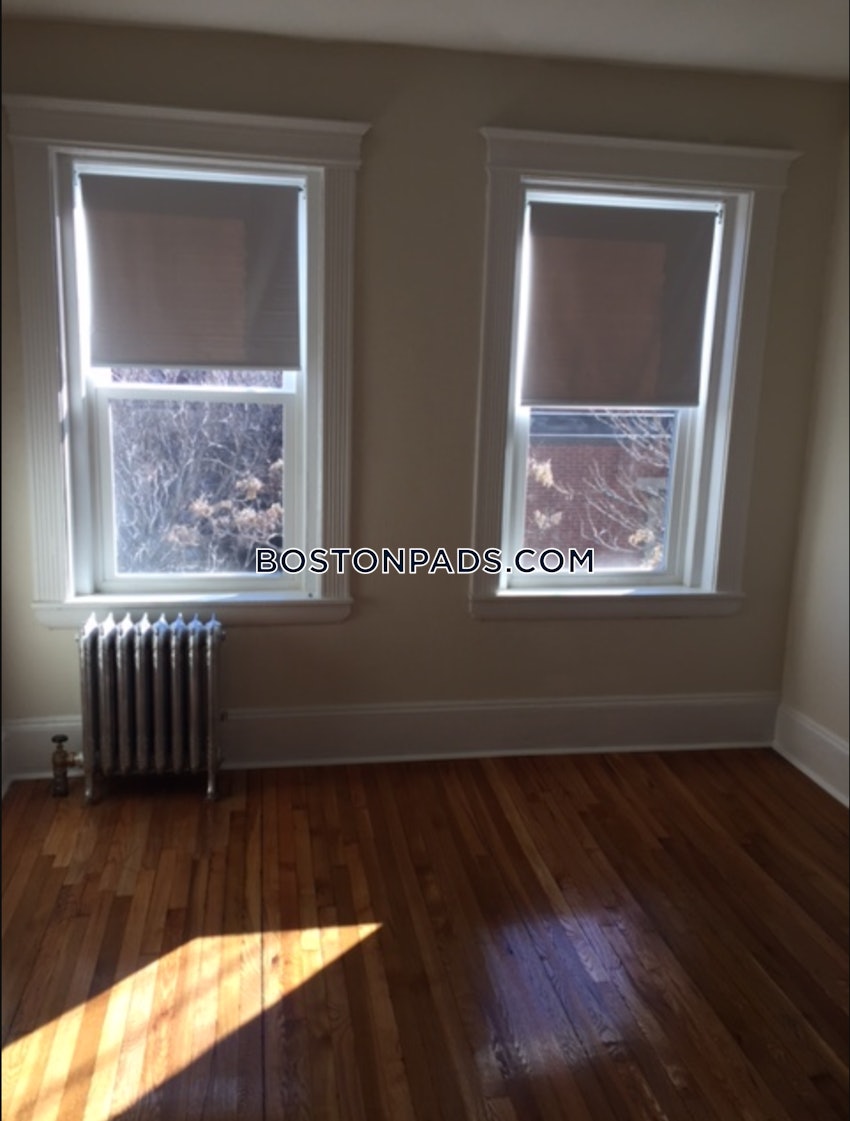 BOSTON - ALLSTON/BRIGHTON BORDER - 1 Bed, 1 Bath - Image 2