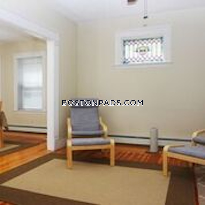 WATERTOWN - 2 Beds, 1 Bath - Image 9