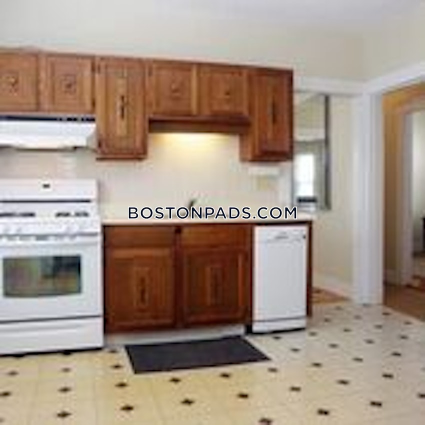 WATERTOWN - 2 Beds, 1 Bath - Image 2