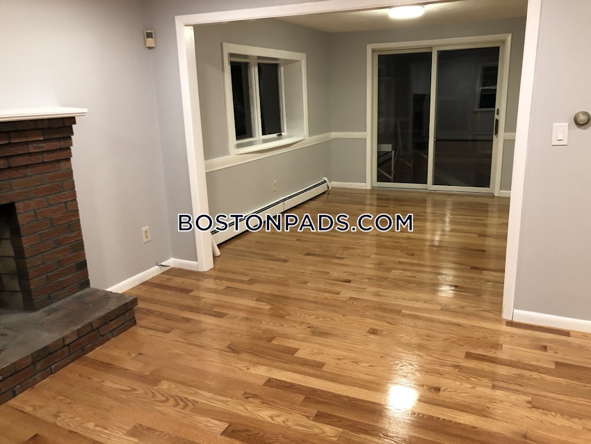 BOSTON - HYDE PARK - 4 Beds, 1.5 Baths - Image 2