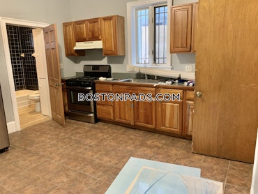 Boston - 2 Beds, 1 Baths