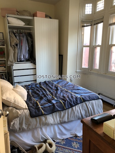 Boston - 1 Beds, 1 Baths