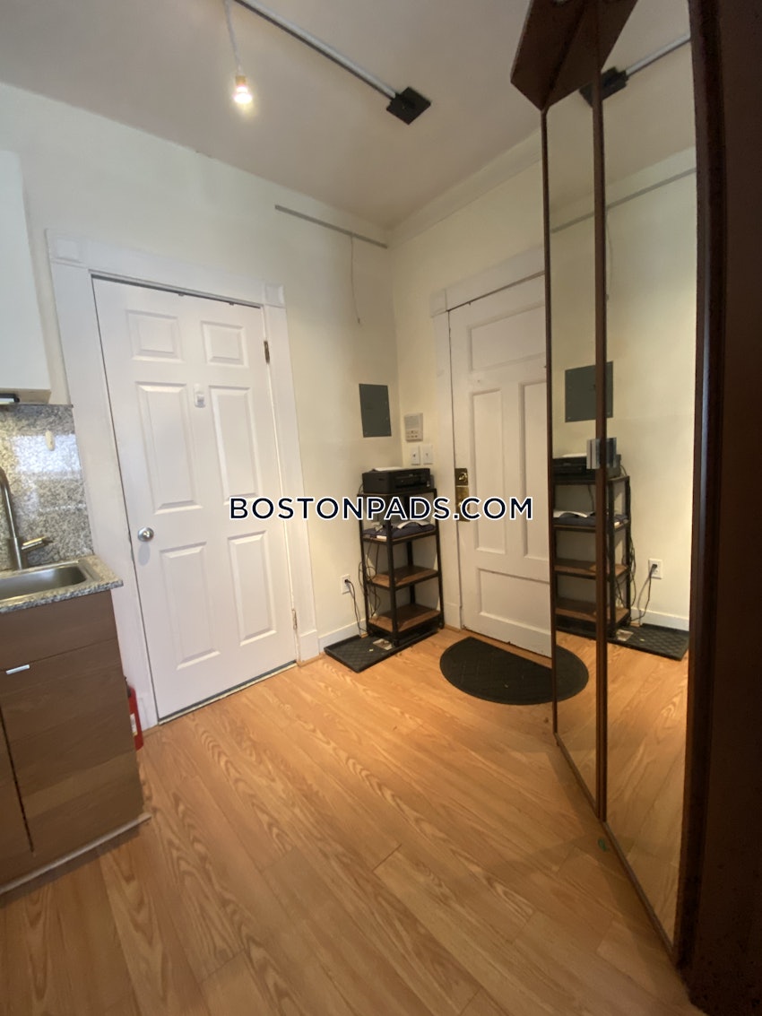 BOSTON - NORTHEASTERN/SYMPHONY - Studio , 1 Bath - Image 2
