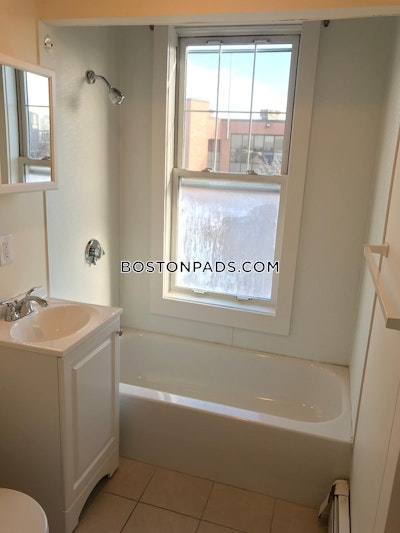 Somerville 3 Bed 1 Bath SOMERVILLE  Union Square - $3,425 No Fee