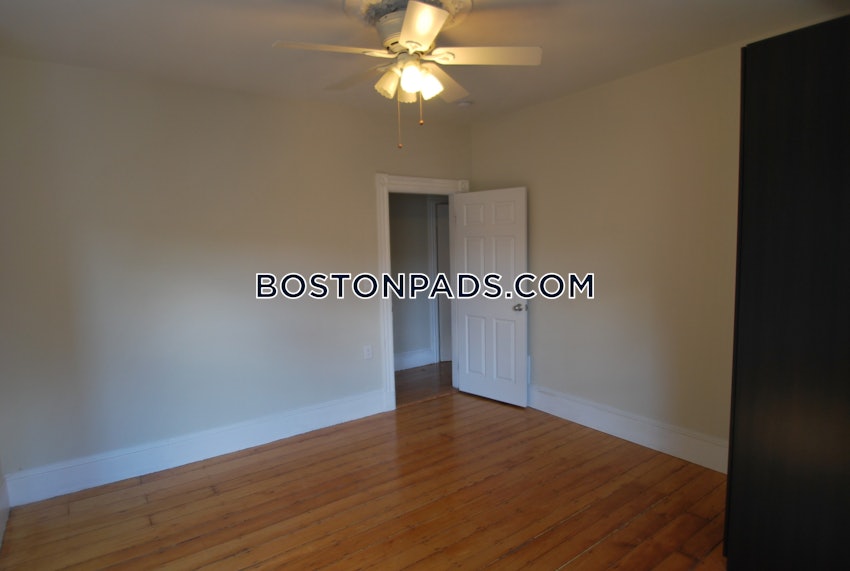 BOSTON - FORT HILL - 5 Beds, 2 Baths - Image 5