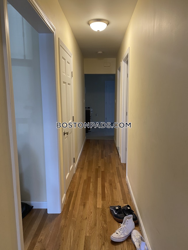Boston - $2,750+ /mo