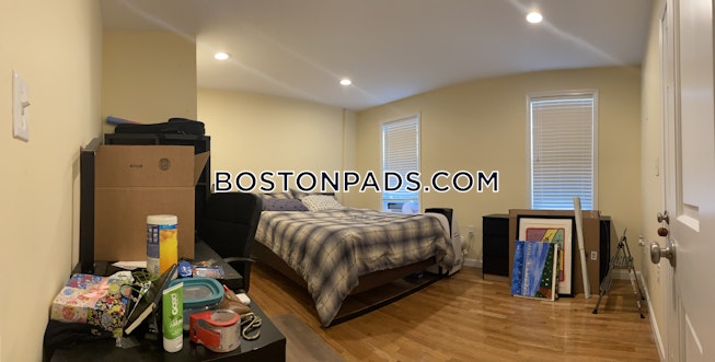 Boston - $2,750+ /mo